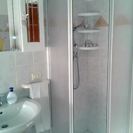 Casteldurante شقة