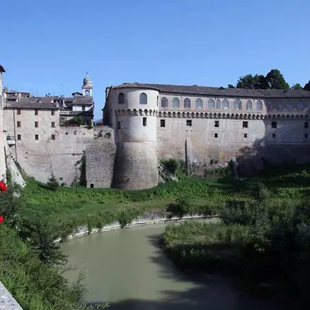 Casteldurante أوربانيا