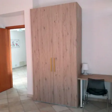 Casteldurante شقة