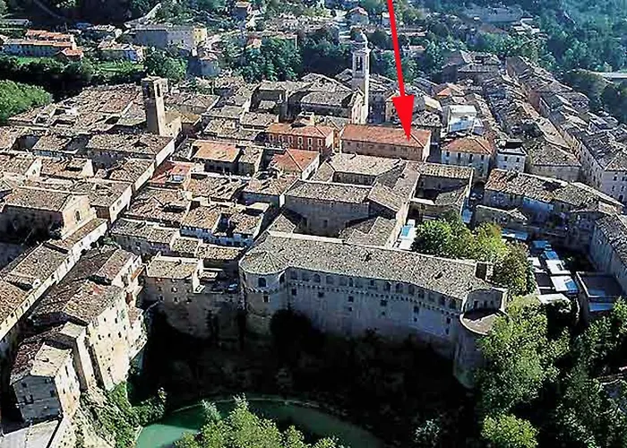 Casteldurante Apartment Urbania